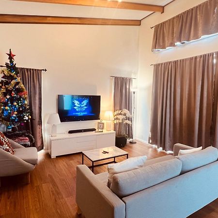 Cosy 4Br Home 15 Minutes Away From Melbourne Airport St Albans Exterior photo